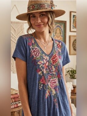 JOHNNY WAS Adaline Embroidered V-Neck Tunic Mini Dress S 20.5” p2p Chambray Blue